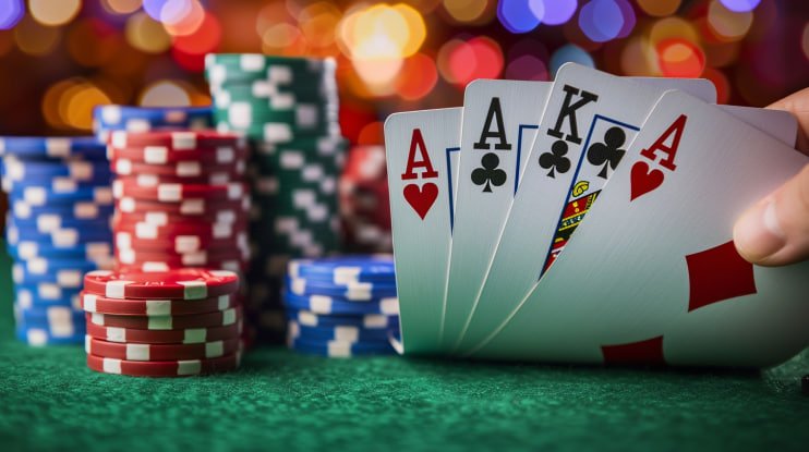 Màn hình sảnh game kuwin02 với slot online và live casino đa dạng